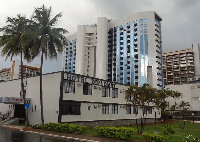 Diplomat By Bsb InnHotel Em